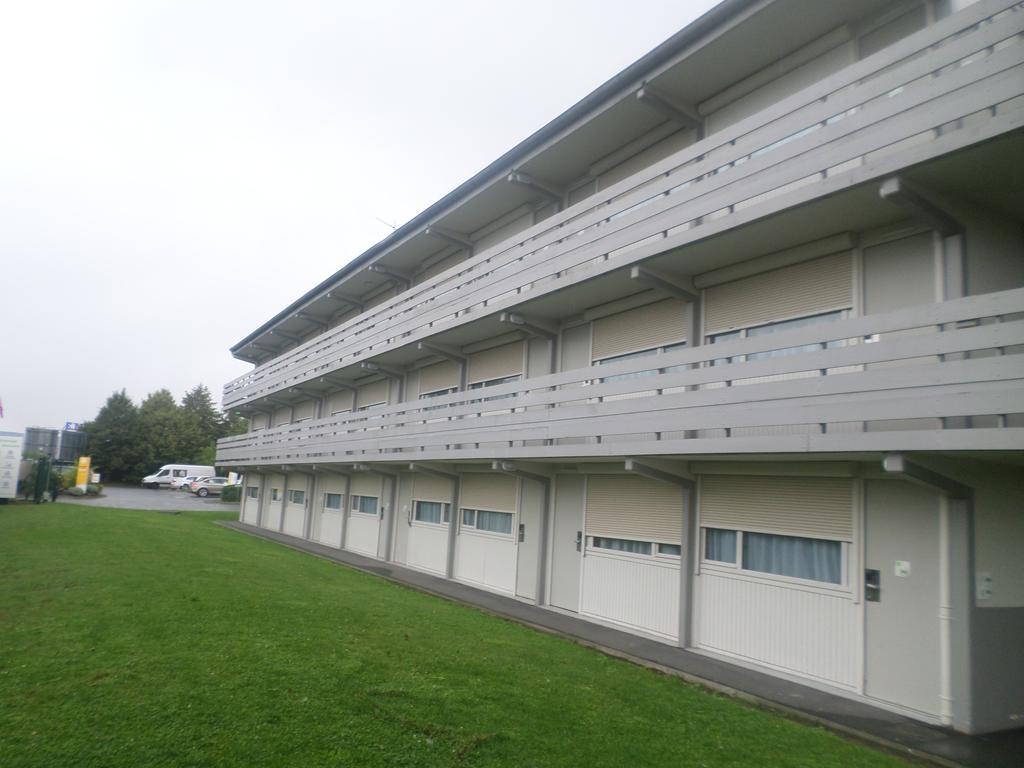 Hotel Campanile Lille - Seclin Exteriér fotografie