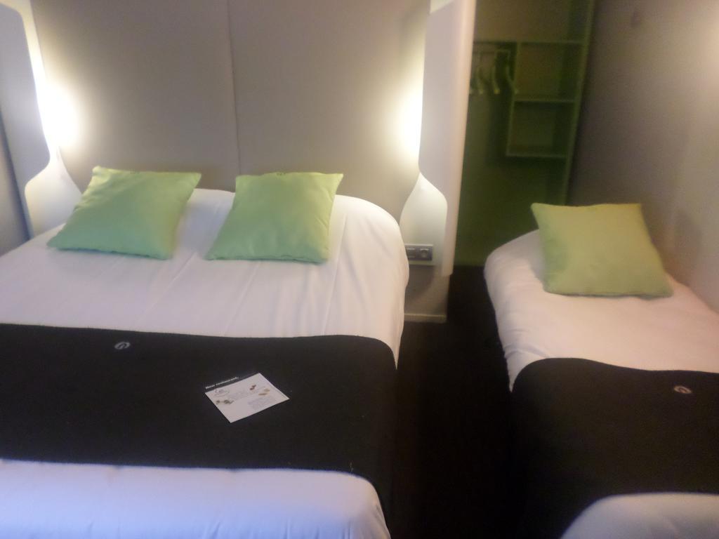 Hotel Campanile Lille - Seclin Pokoj fotografie